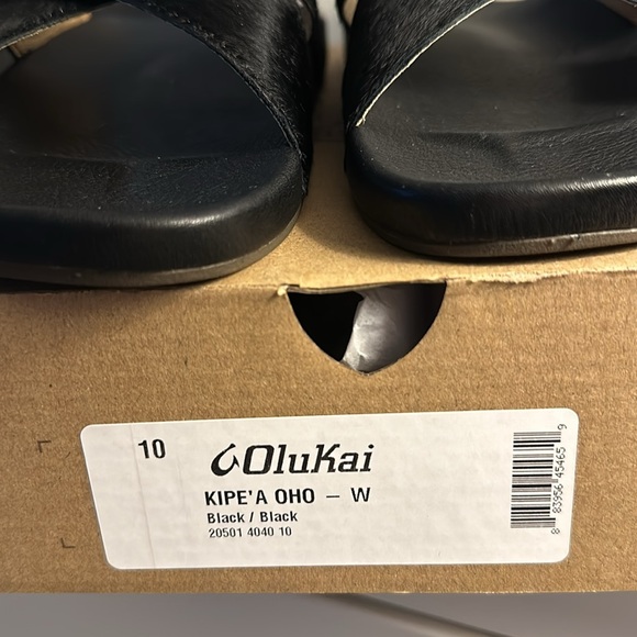 ❤️OluKai Kipe’a Oho Slides❤️ - Picture 2 of 8